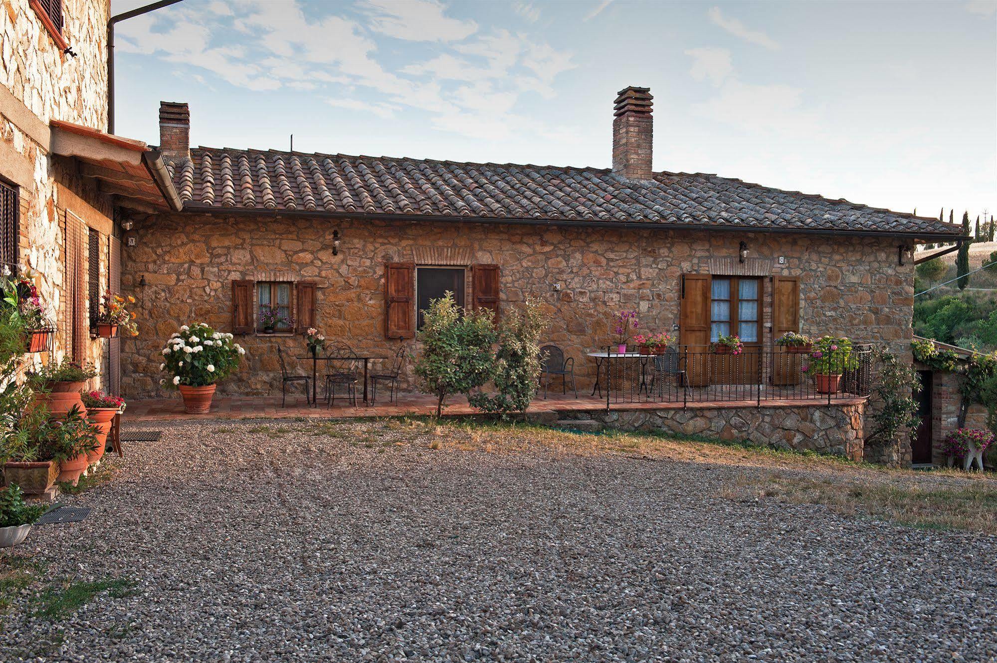 Agriturismo La Buca Di Bellugi San Quirico dʼOrcia Exterior foto